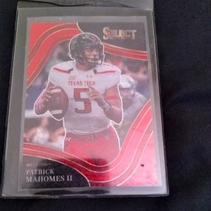 Patrick mahomes Red laser select football card
